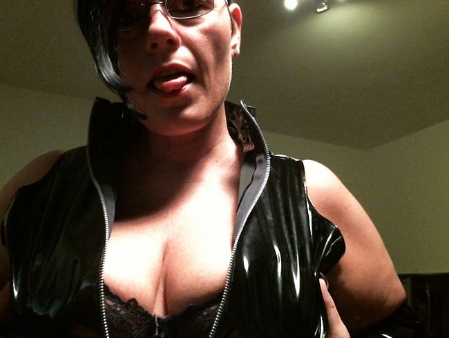 MollySun's Porno Video: Minipimmel haha!  Version 1
